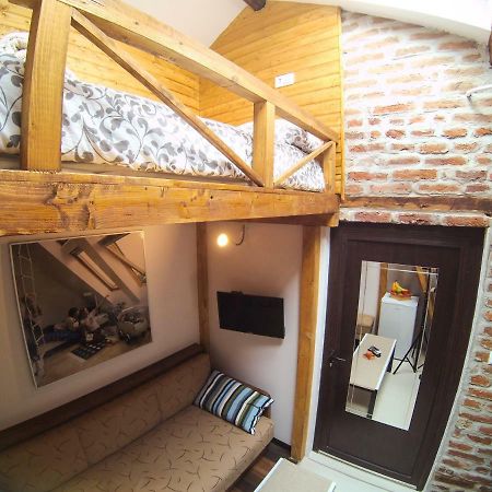 Vitosha Blvd - Attic Studio Sofia Exterior photo